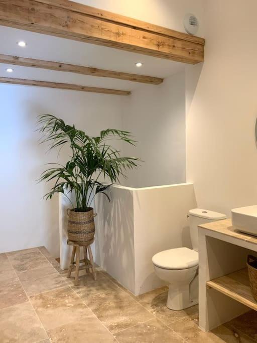 Le Clos Du Rempart - 2 A 4 Pers. Saint-Restitut ภายนอก รูปภาพ